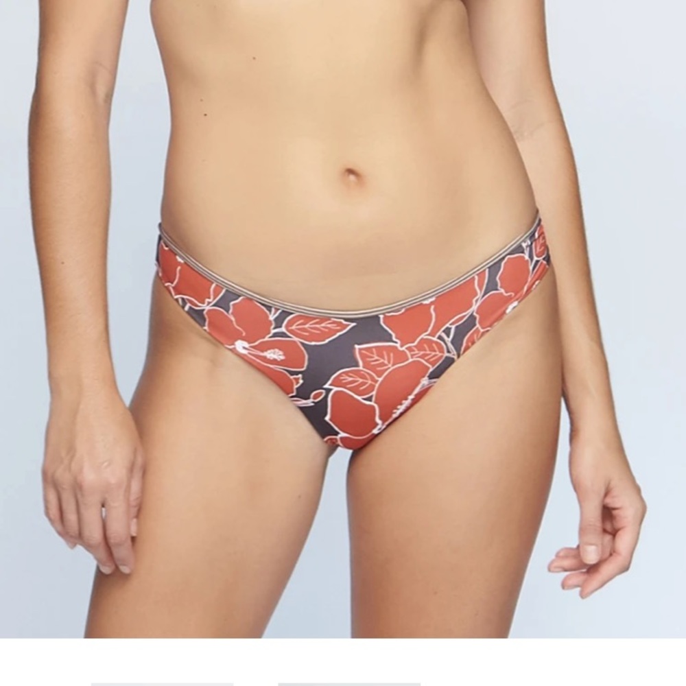 Acacia Mid Pacific Makai Bottom